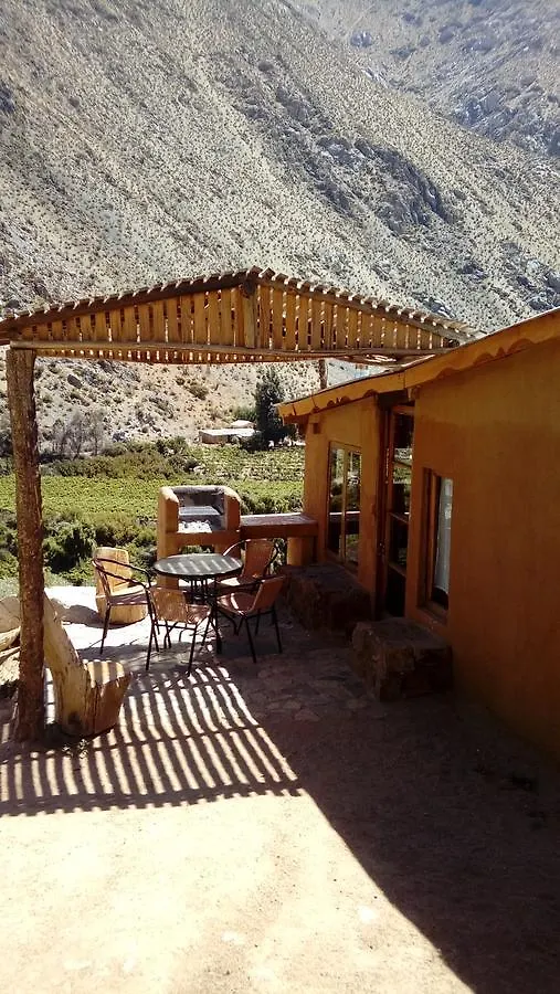 Refugio El Colorado De Cochiguaz 0*,  Chile