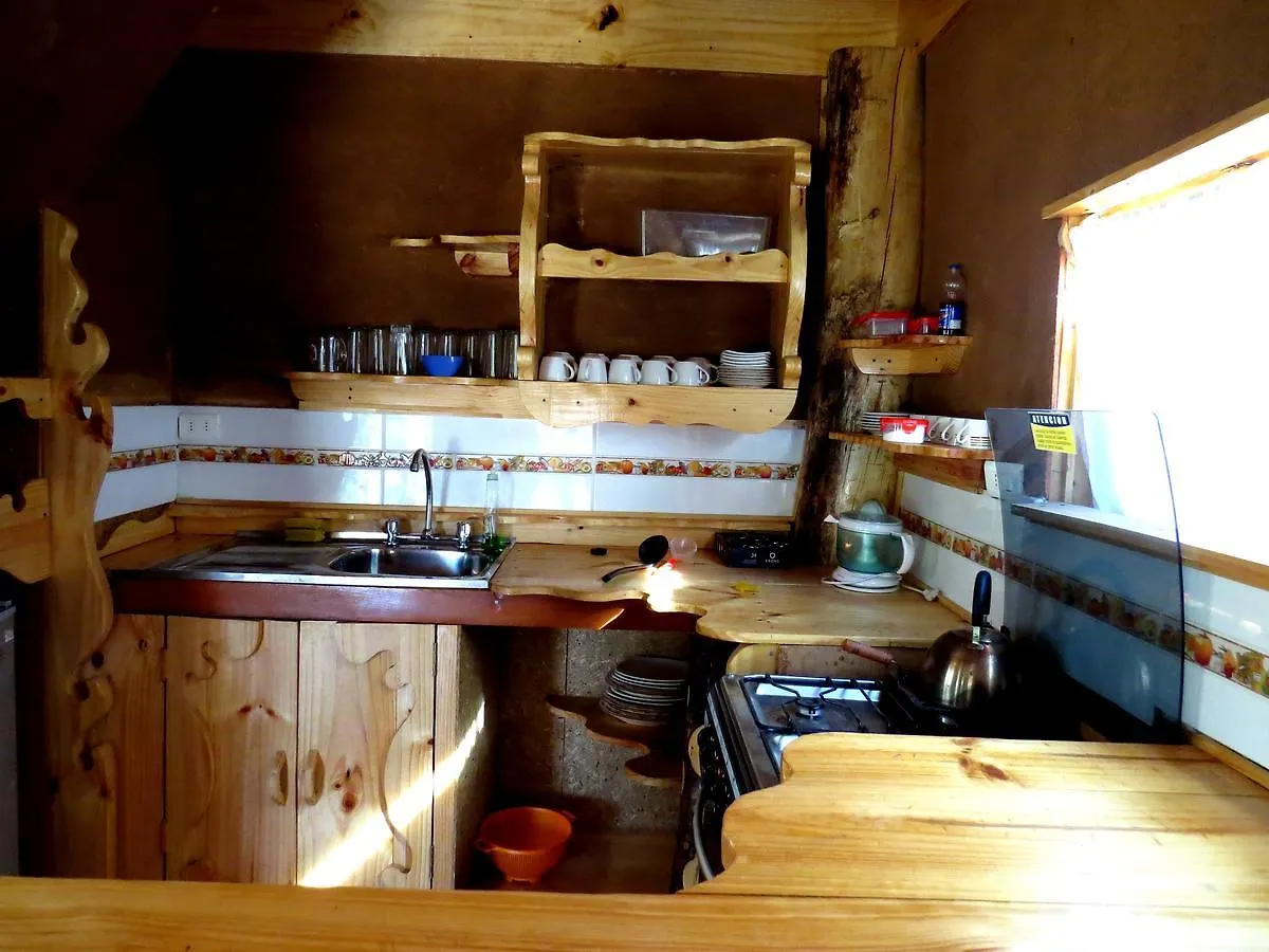 Lodge Refugio El Colorado De Cochiguaz Chile